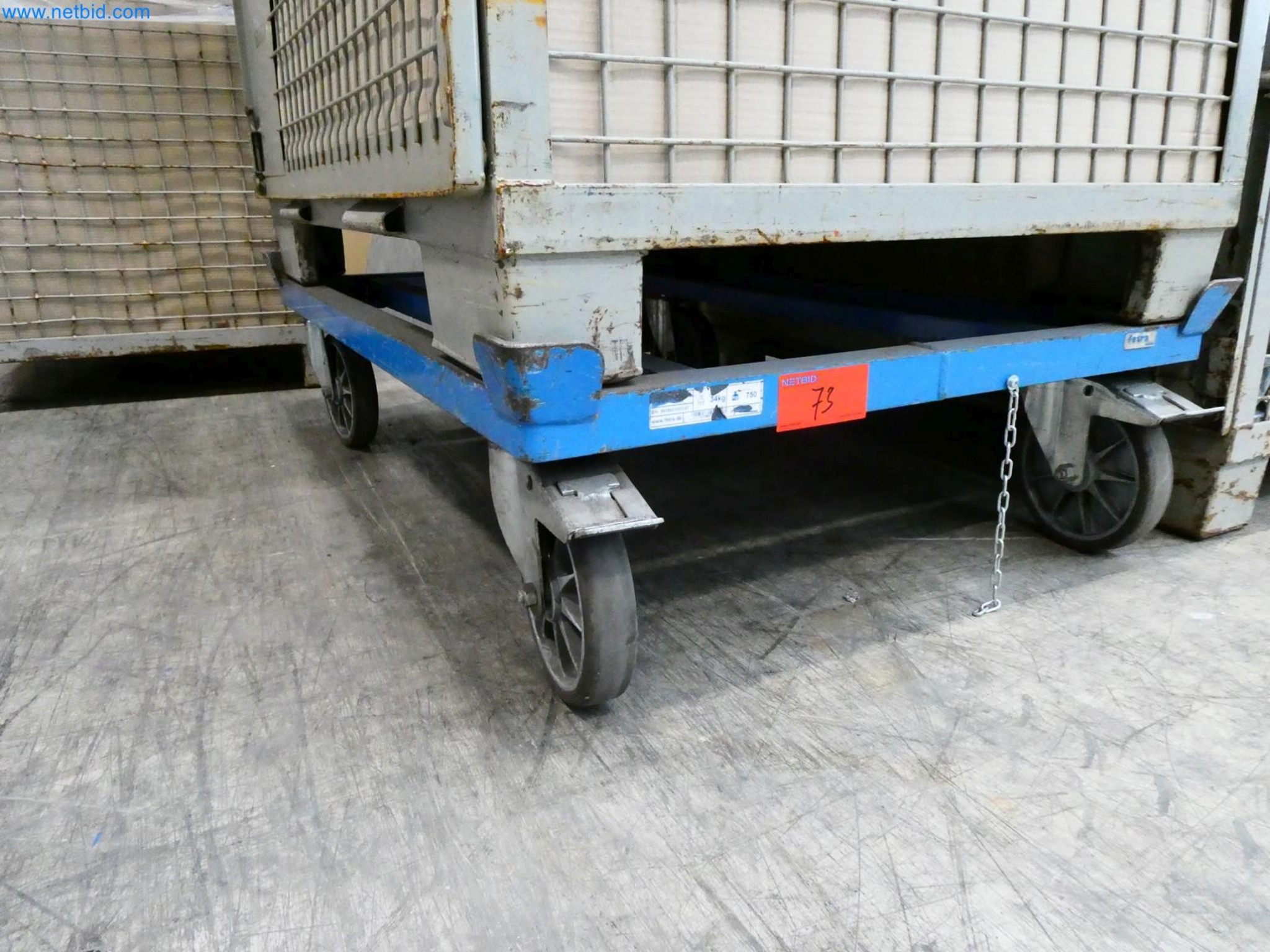 Engel Spritzgießmaschinen und Maschinen aus der Kunststoffindustrie-6