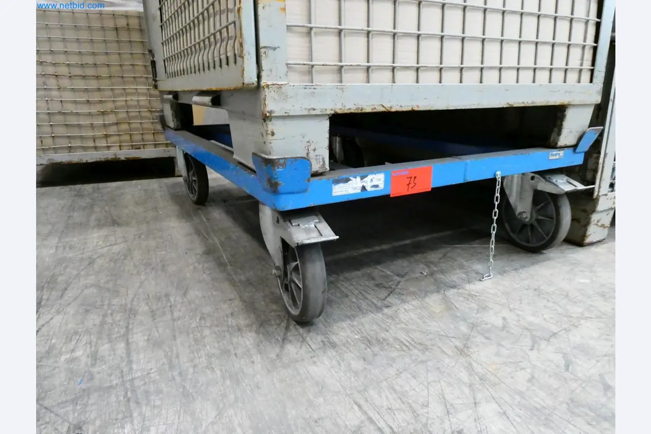 Engel Spritzgießmaschinen und Maschinen aus der Kunststoffindustrie-6