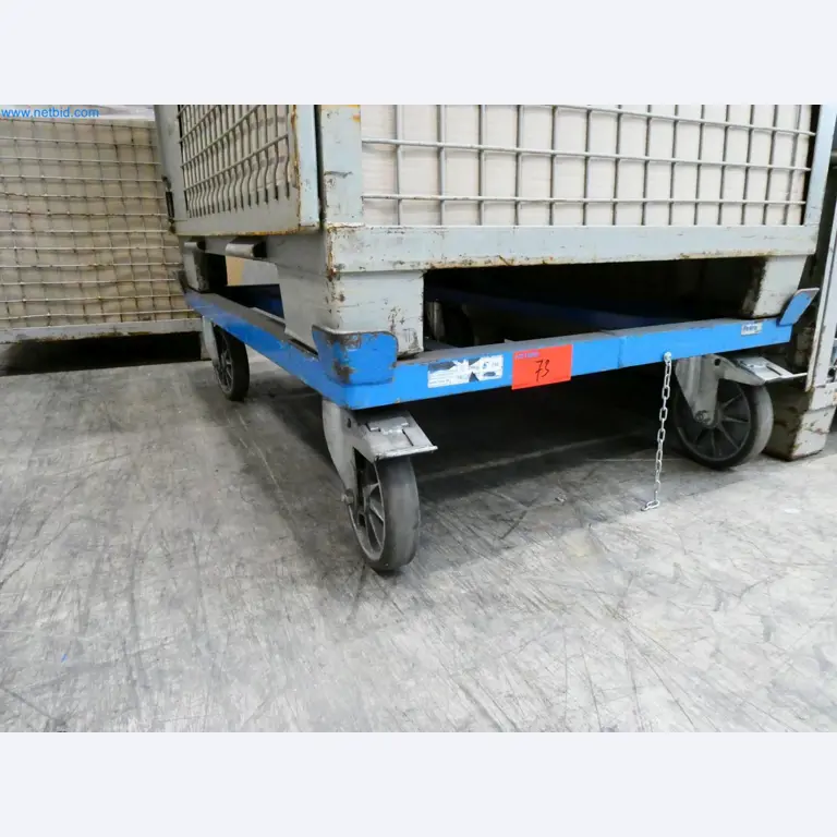 Engel Spritzgießmaschinen und Maschinen aus der Kunststoffindustrie-6