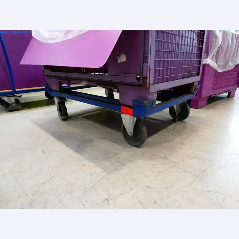 Engel Spritzgießmaschinen und Maschinen aus der Kunststoffindustrie-7