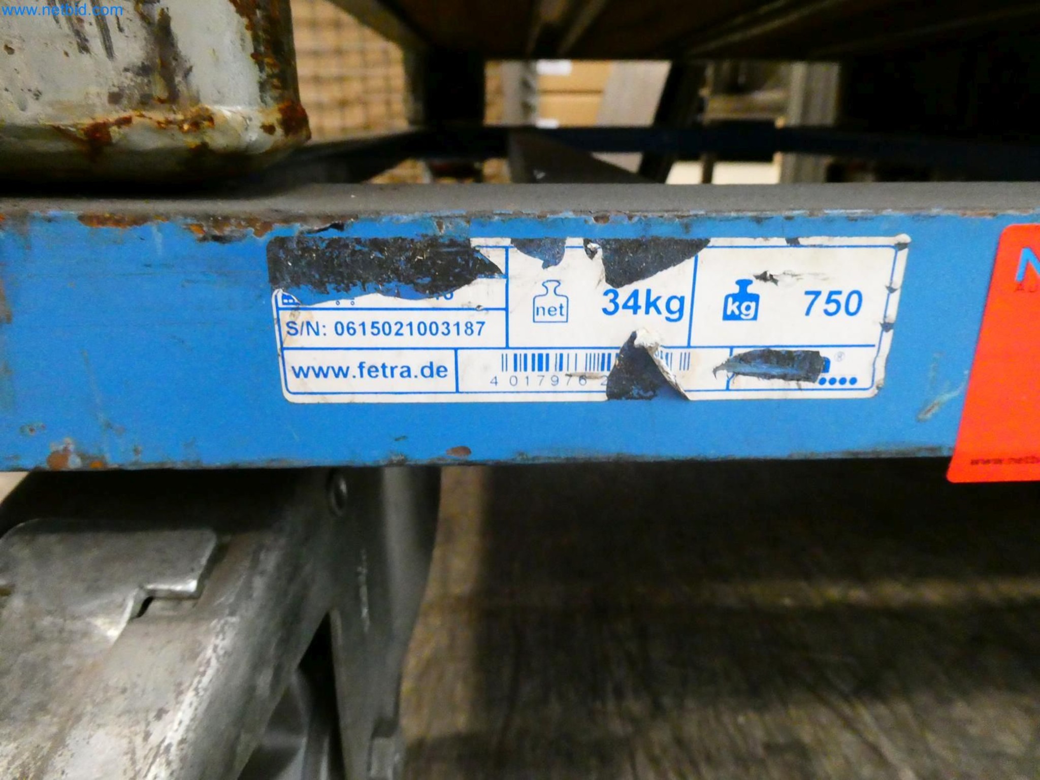 Engel Spritzgießmaschinen und Maschinen aus der Kunststoffindustrie-9