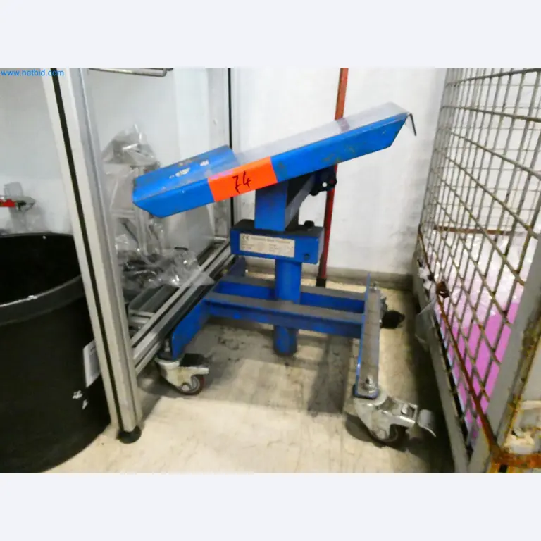 Engel Spritzgießmaschinen und Maschinen aus der Kunststoffindustrie-2