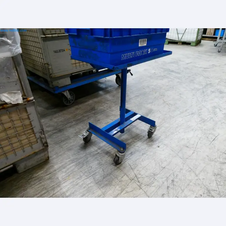 Engel Spritzgießmaschinen und Maschinen aus der Kunststoffindustrie-3