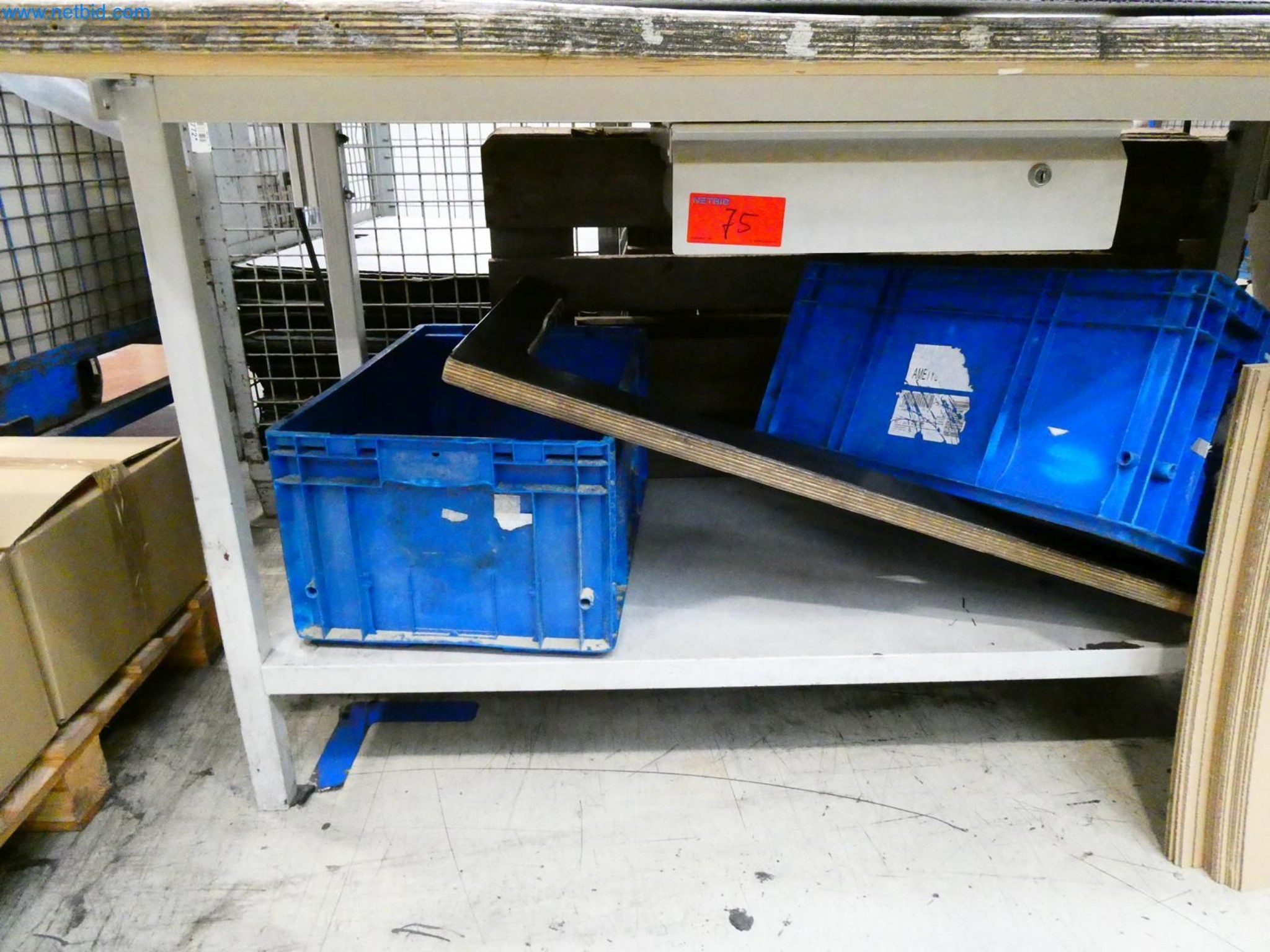 Engel Spritzgießmaschinen und Maschinen aus der Kunststoffindustrie-4