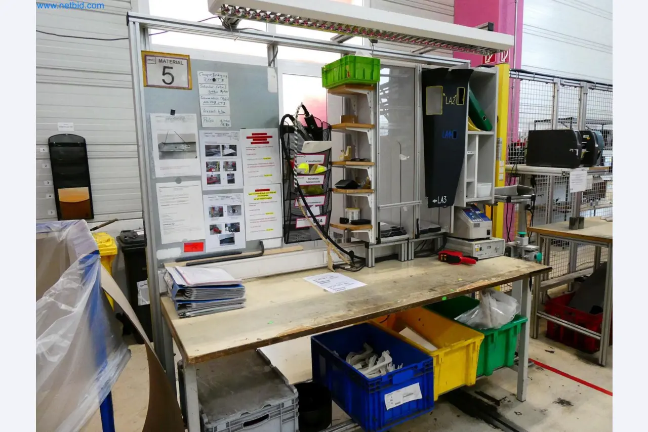 Engel Spritzgießmaschinen und Maschinen aus der Kunststoffindustrie-7