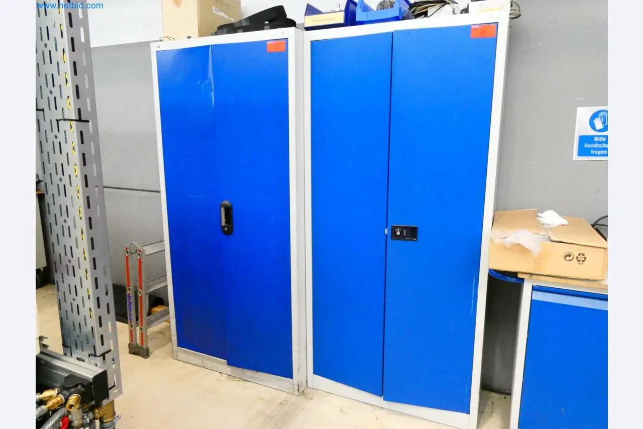 Engel Spritzgießmaschinen und Maschinen aus der Kunststoffindustrie-1