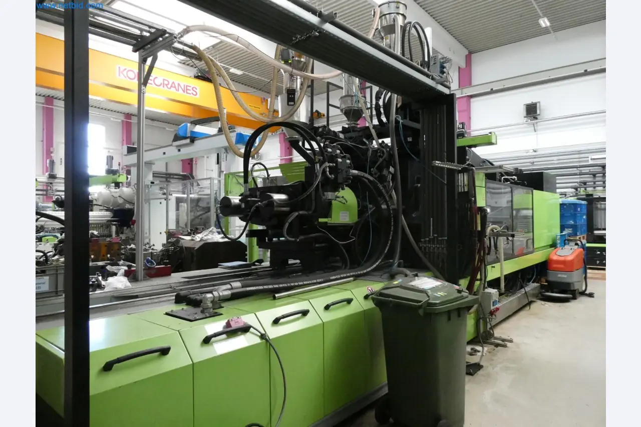 Engel Spritzgießmaschinen und Maschinen aus der Kunststoffindustrie-7