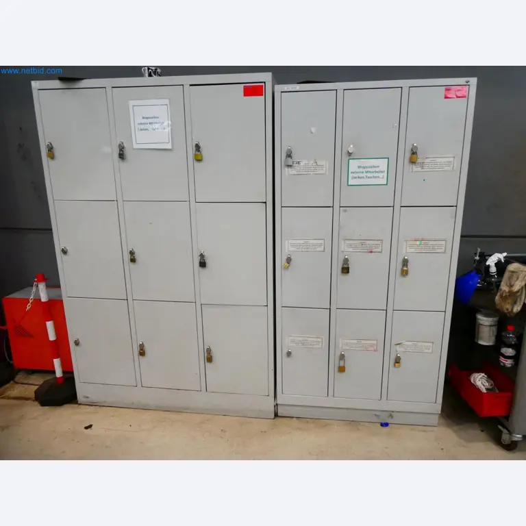 Engel Spritzgießmaschinen und Maschinen aus der Kunststoffindustrie-1