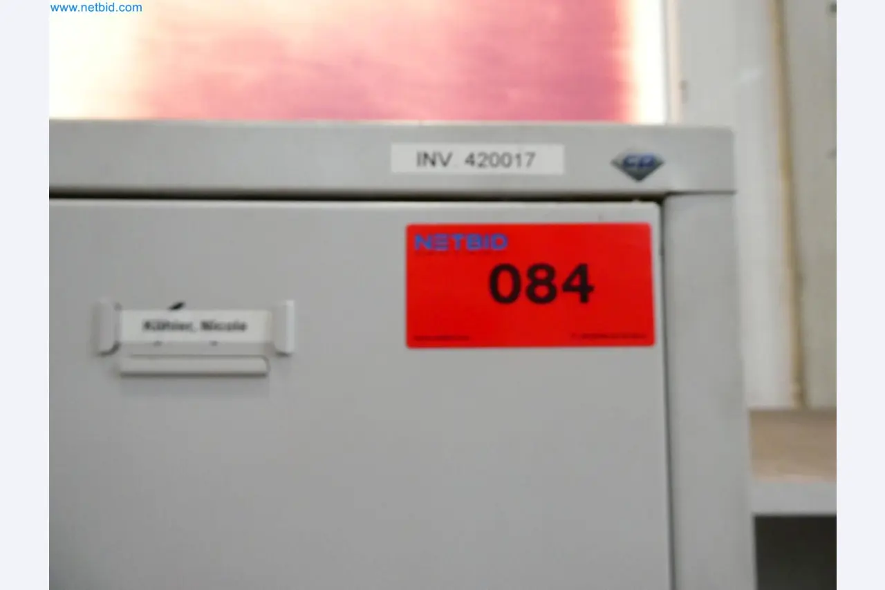 Engel Spritzgießmaschinen und Maschinen aus der Kunststoffindustrie-4