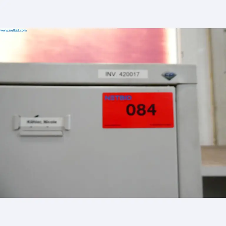 Engel Spritzgießmaschinen und Maschinen aus der Kunststoffindustrie-4