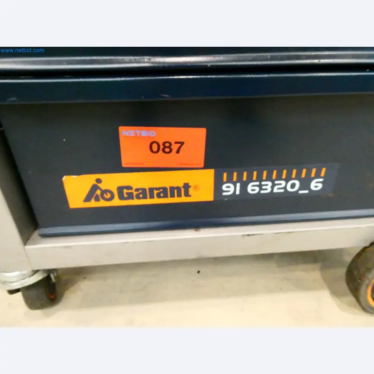 Engel Spritzgießmaschinen und Maschinen aus der Kunststoffindustrie-1