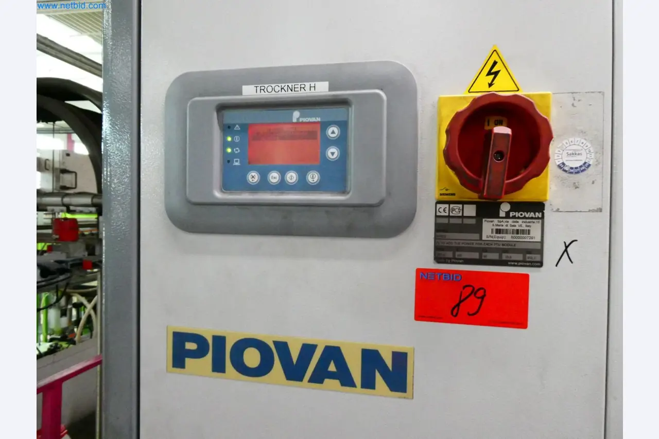 Engel Spritzgießmaschinen und Maschinen aus der Kunststoffindustrie-8