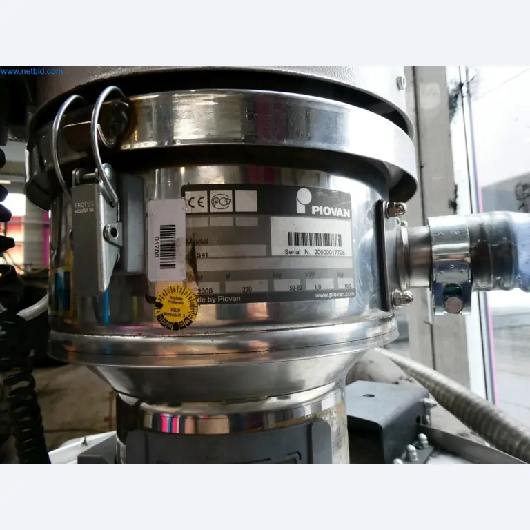 Engel Spritzgießmaschinen und Maschinen aus der Kunststoffindustrie-5