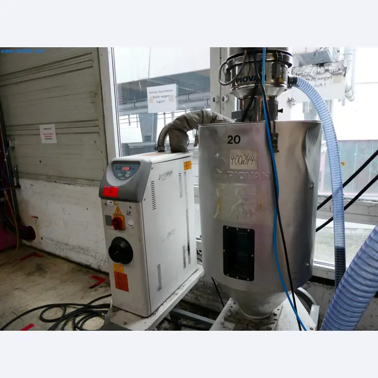 Engel Spritzgießmaschinen und Maschinen aus der Kunststoffindustrie-6