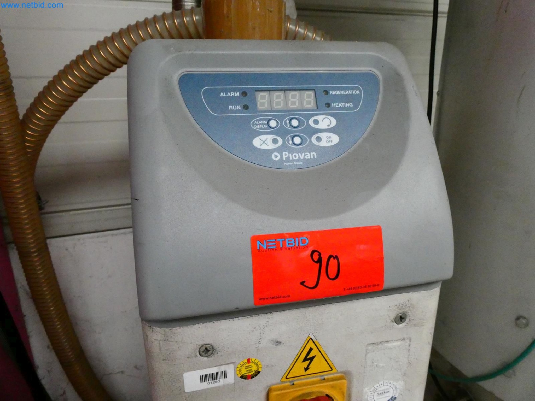 Engel Spritzgießmaschinen und Maschinen aus der Kunststoffindustrie-9