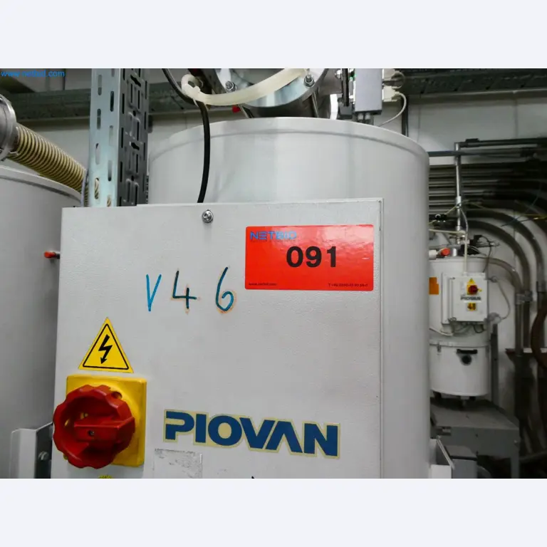 Engel Spritzgießmaschinen und Maschinen aus der Kunststoffindustrie-12