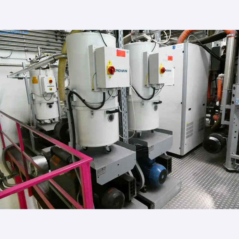 Engel Spritzgießmaschinen und Maschinen aus der Kunststoffindustrie-1