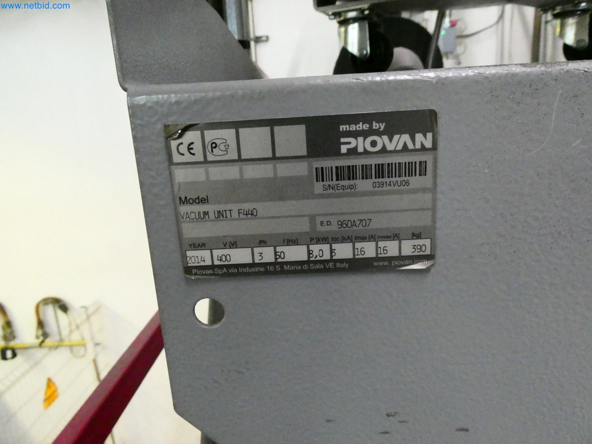 Engel Spritzgießmaschinen und Maschinen aus der Kunststoffindustrie-4