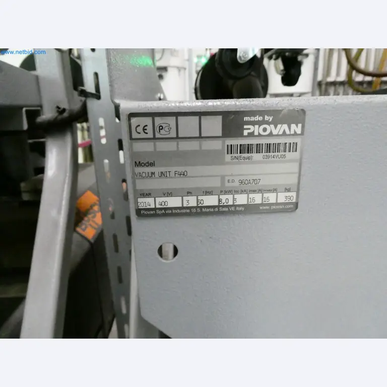 Engel Spritzgießmaschinen und Maschinen aus der Kunststoffindustrie-5