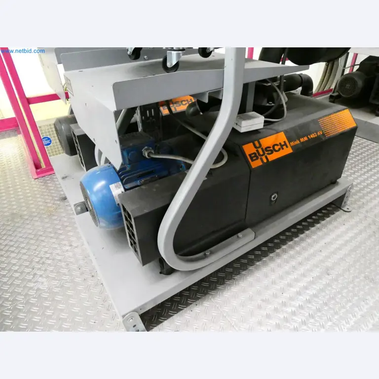 Engel Spritzgießmaschinen und Maschinen aus der Kunststoffindustrie-6