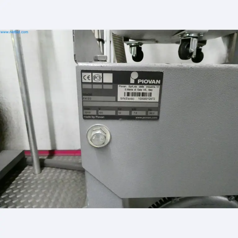 Engel Spritzgießmaschinen und Maschinen aus der Kunststoffindustrie-7