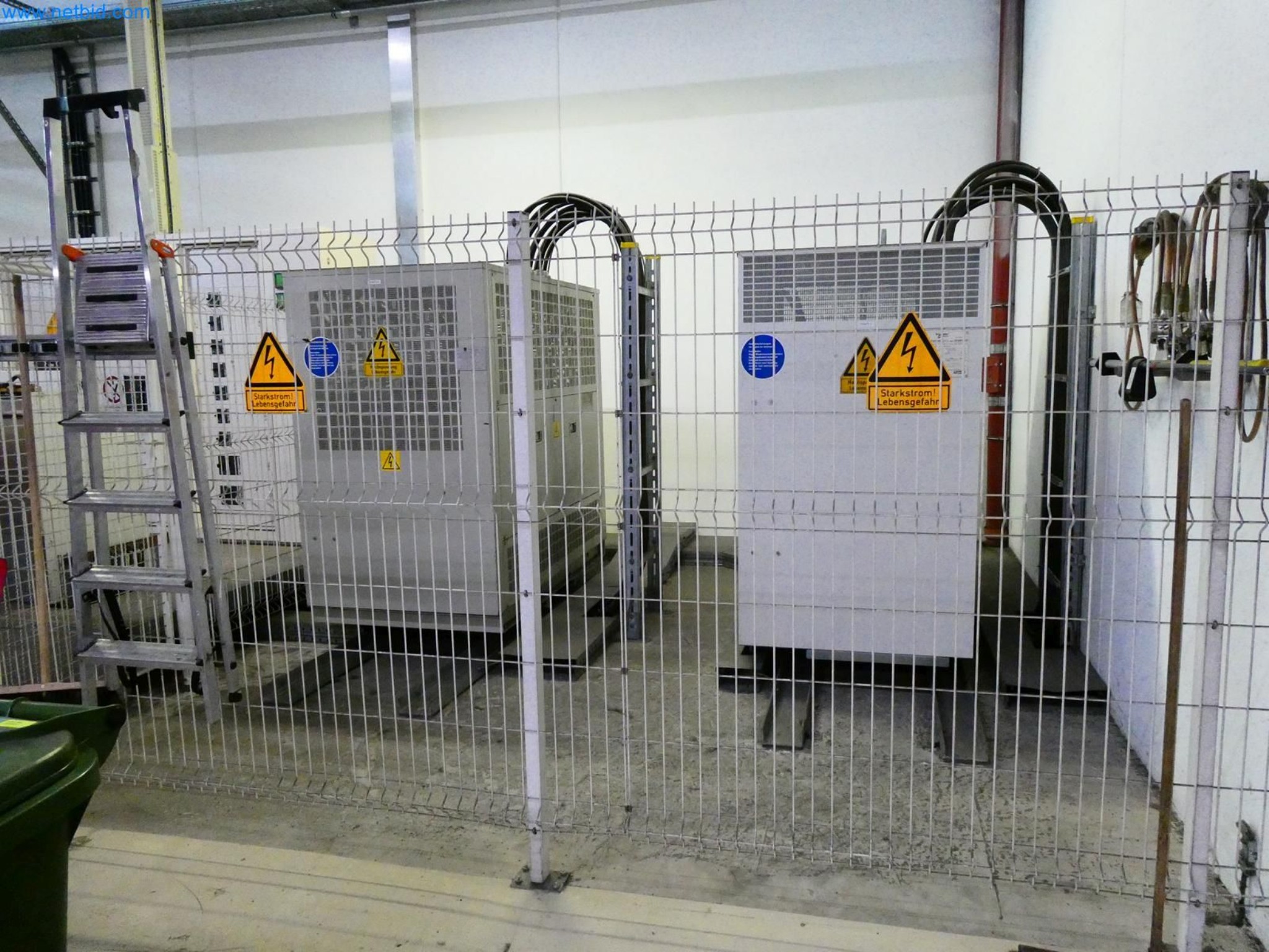 Engel Spritzgießmaschinen und Maschinen aus der Kunststoffindustrie-1