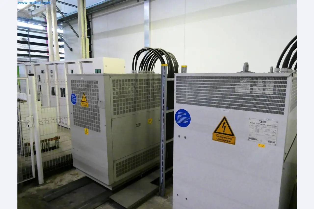 Engel Spritzgießmaschinen und Maschinen aus der Kunststoffindustrie-2