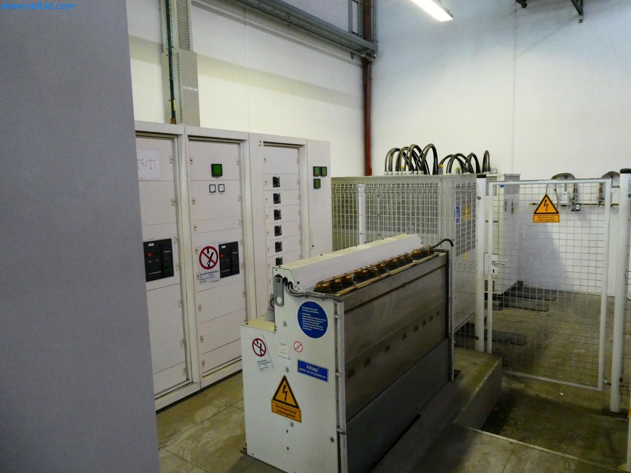 Engel Spritzgießmaschinen und Maschinen aus der Kunststoffindustrie-5