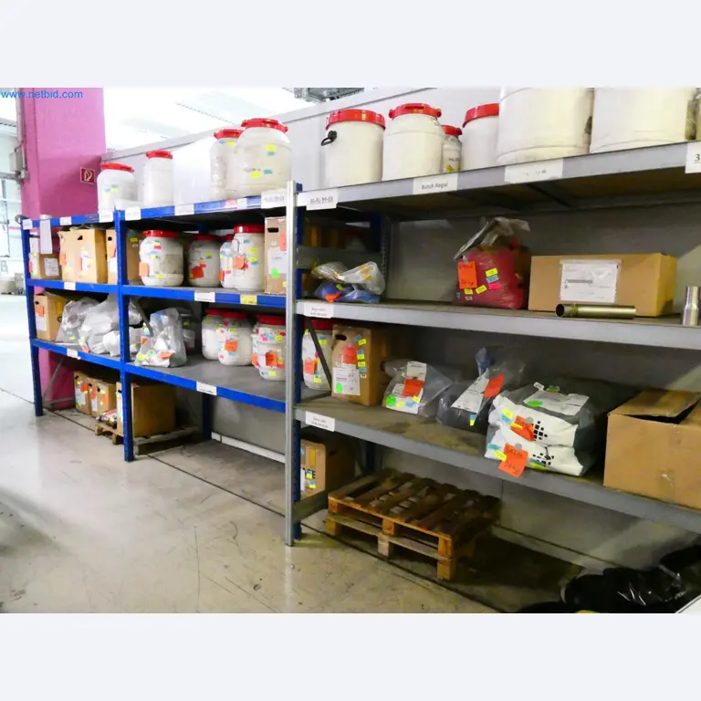 Engel Spritzgießmaschinen und Maschinen aus der Kunststoffindustrie-1