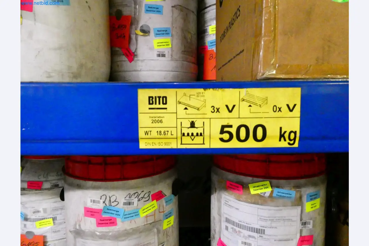 Engel Spritzgießmaschinen und Maschinen aus der Kunststoffindustrie-2