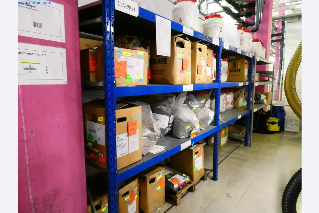 Engel Spritzgießmaschinen und Maschinen aus der Kunststoffindustrie-3