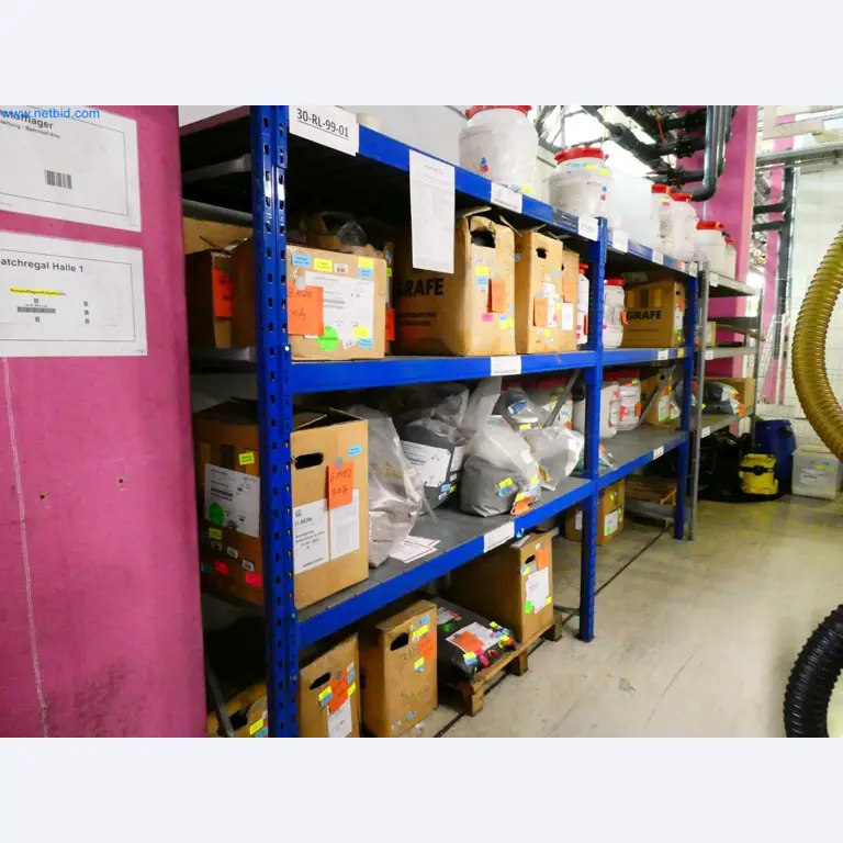 Engel Spritzgießmaschinen und Maschinen aus der Kunststoffindustrie-3