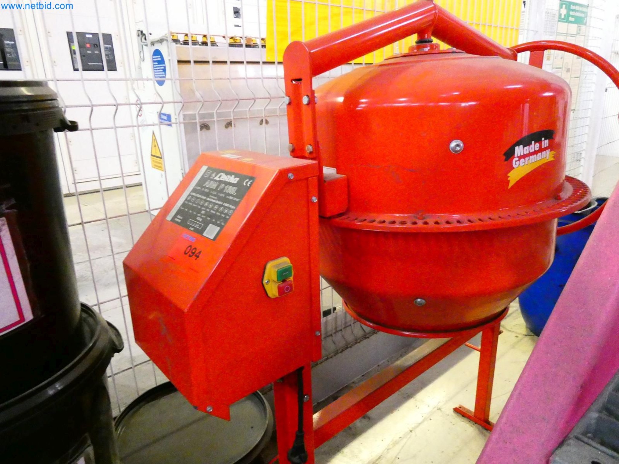 Engel Spritzgießmaschinen und Maschinen aus der Kunststoffindustrie-1