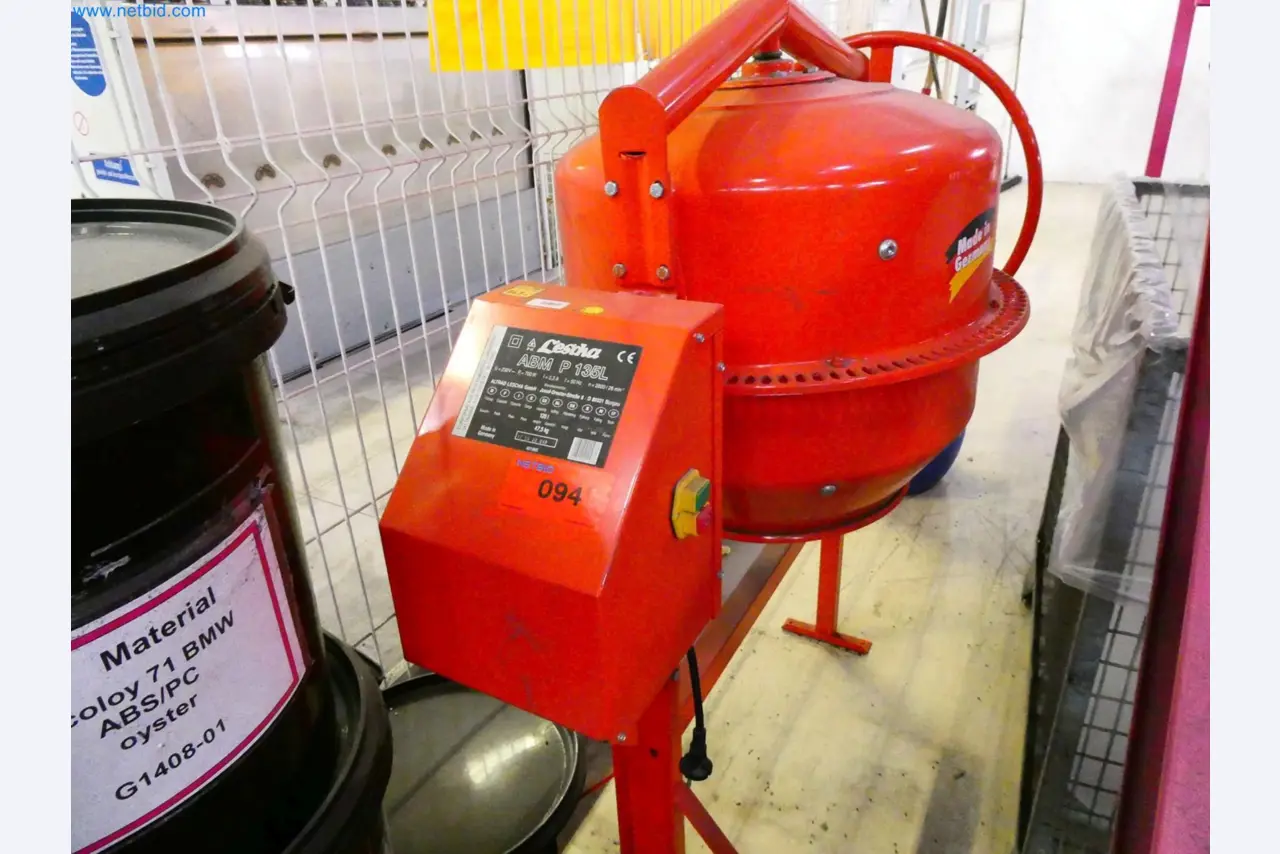 Engel Spritzgießmaschinen und Maschinen aus der Kunststoffindustrie-3