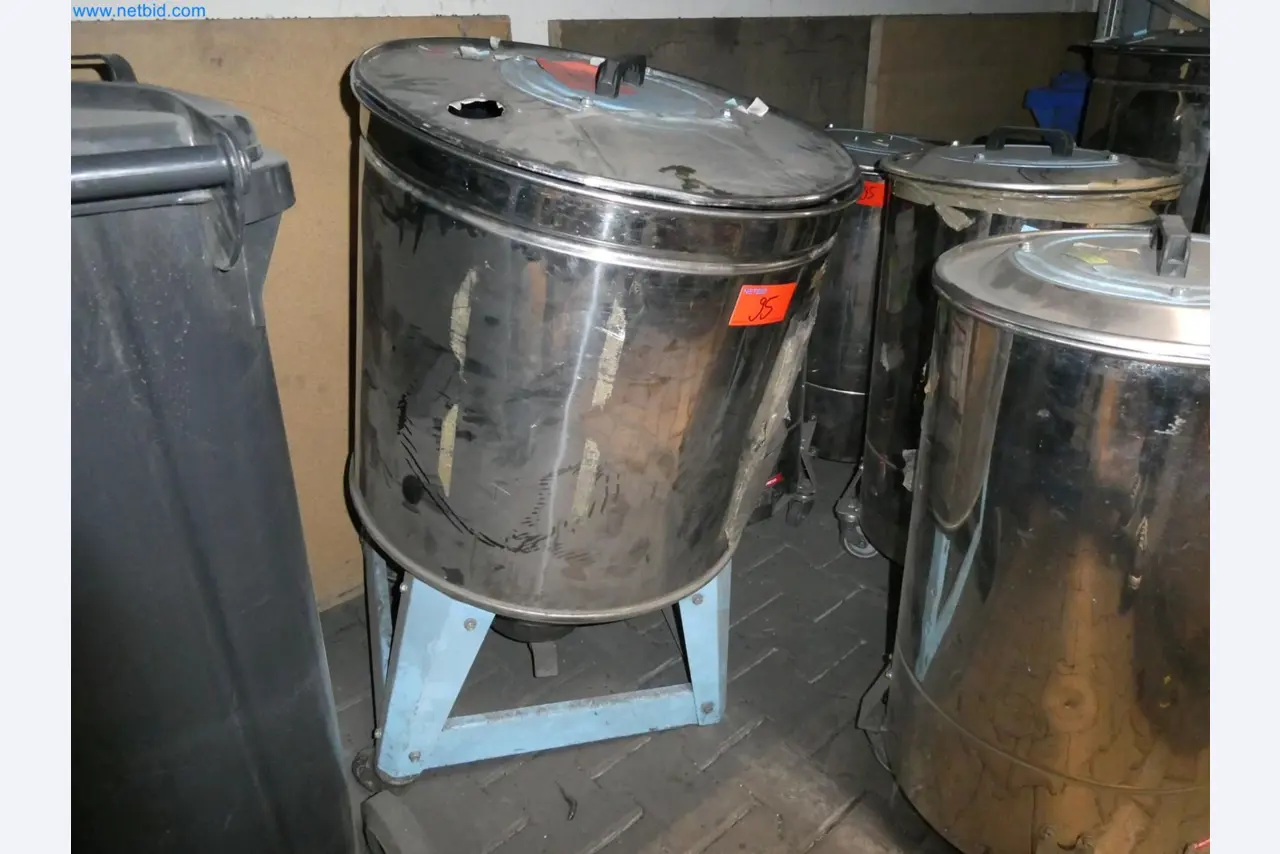 Engel Spritzgießmaschinen und Maschinen aus der Kunststoffindustrie-3