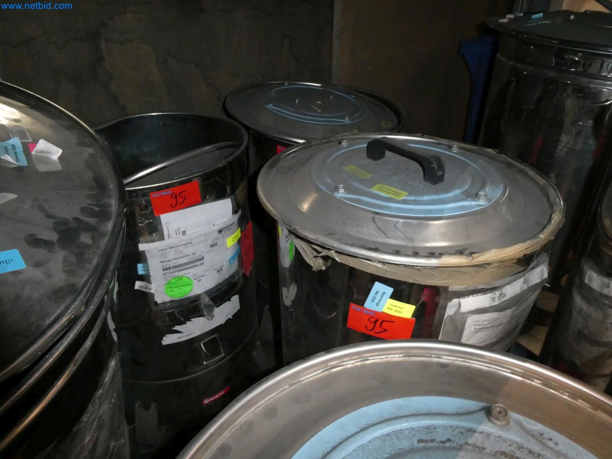 Engel Spritzgießmaschinen und Maschinen aus der Kunststoffindustrie-6