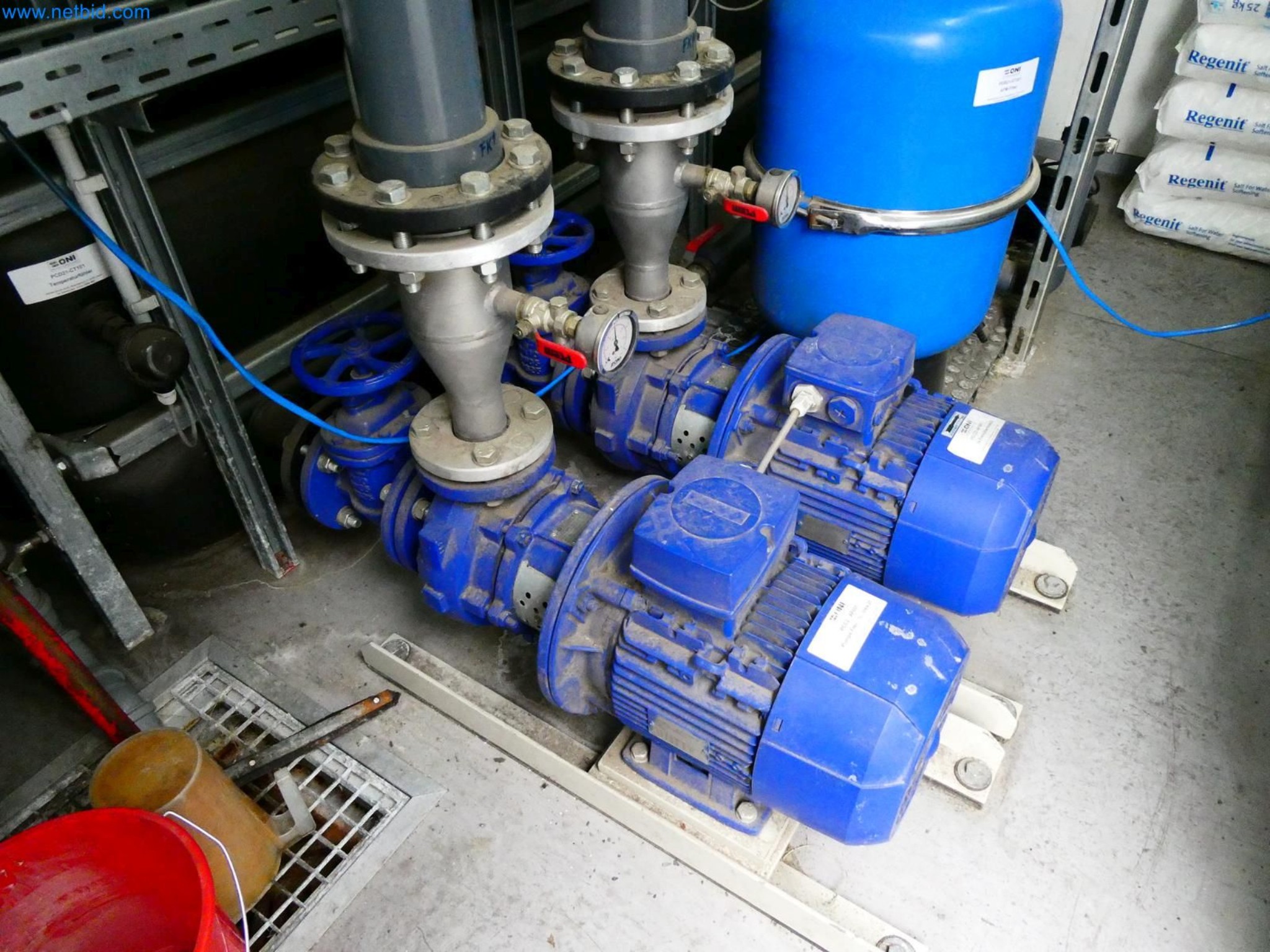 Engel Spritzgießmaschinen und Maschinen aus der Kunststoffindustrie-5