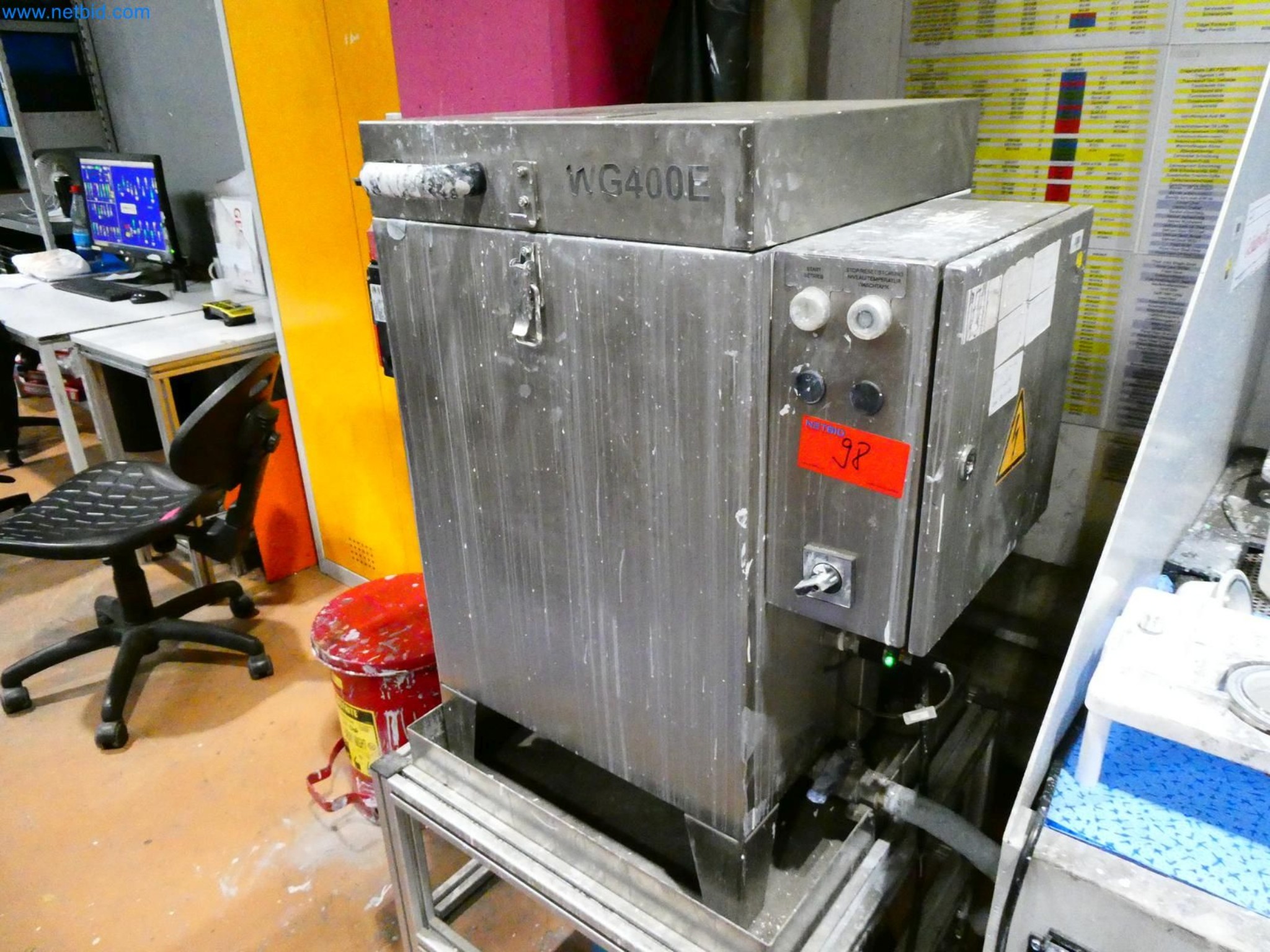 Engel Spritzgießmaschinen und Maschinen aus der Kunststoffindustrie-7