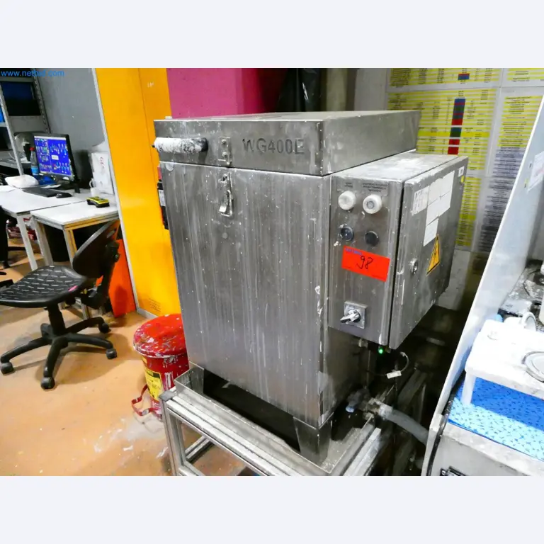 Engel Spritzgießmaschinen und Maschinen aus der Kunststoffindustrie-7