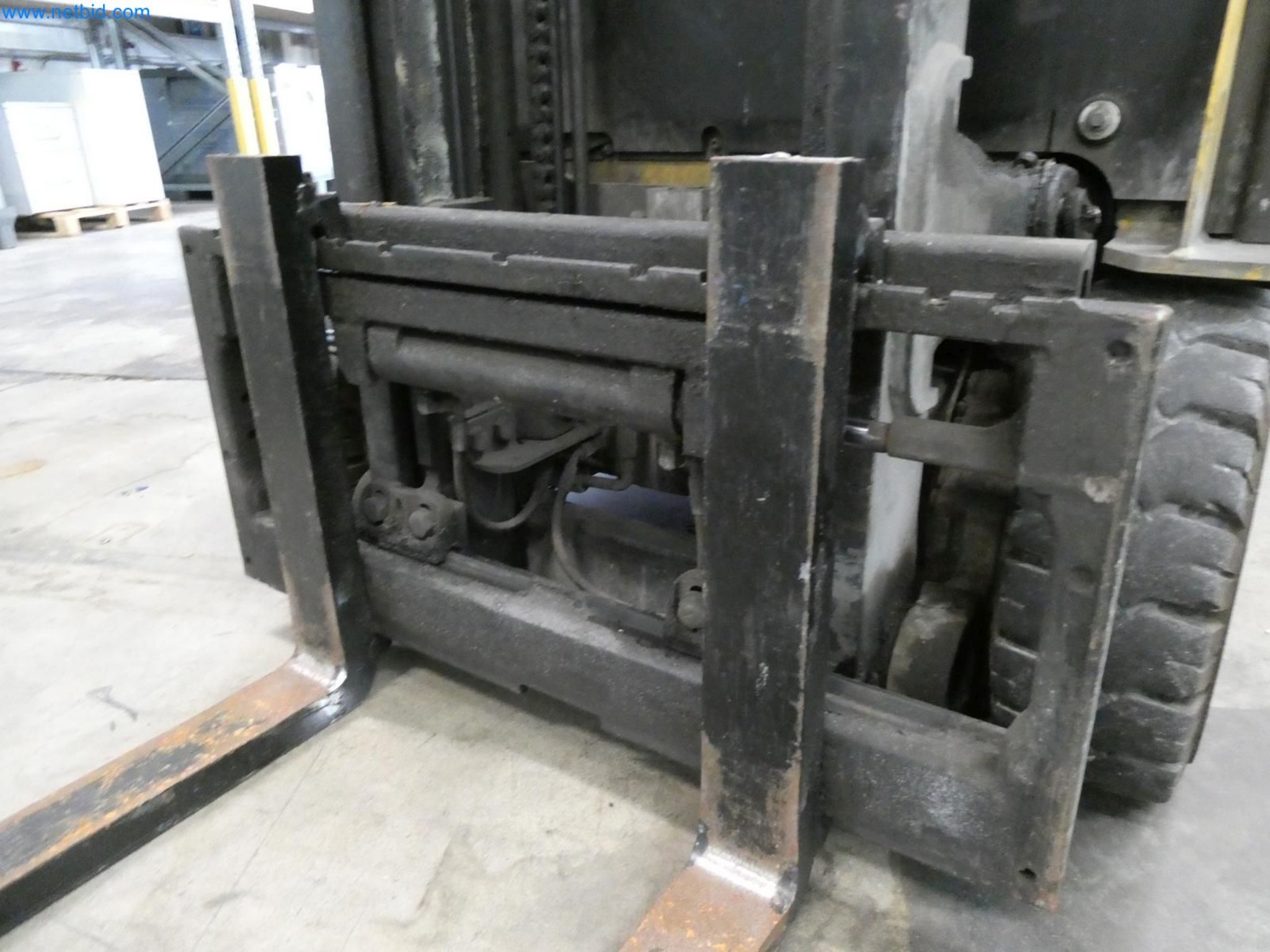 Engel Spritzgießmaschinen und Maschinen aus der Kunststoffindustrie-5