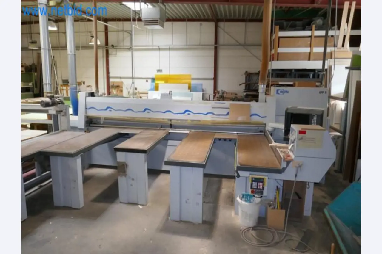 Máquinas del sector de la carpintería, construcción de ventanas y máquinas manuales-13