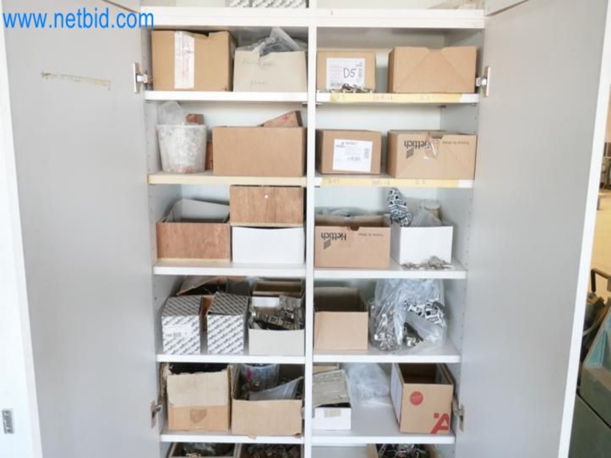 Stroji s področja mizarstva, izdelave oken in ročnih strojev-2