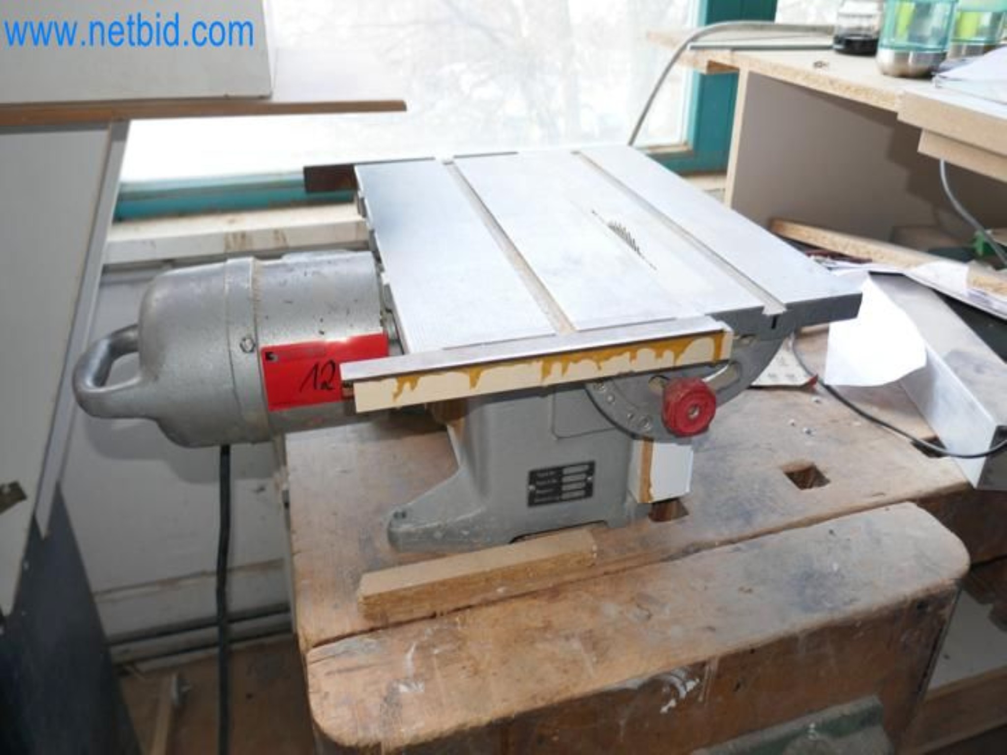 Machines for carpentry, window construction, manual machines-4