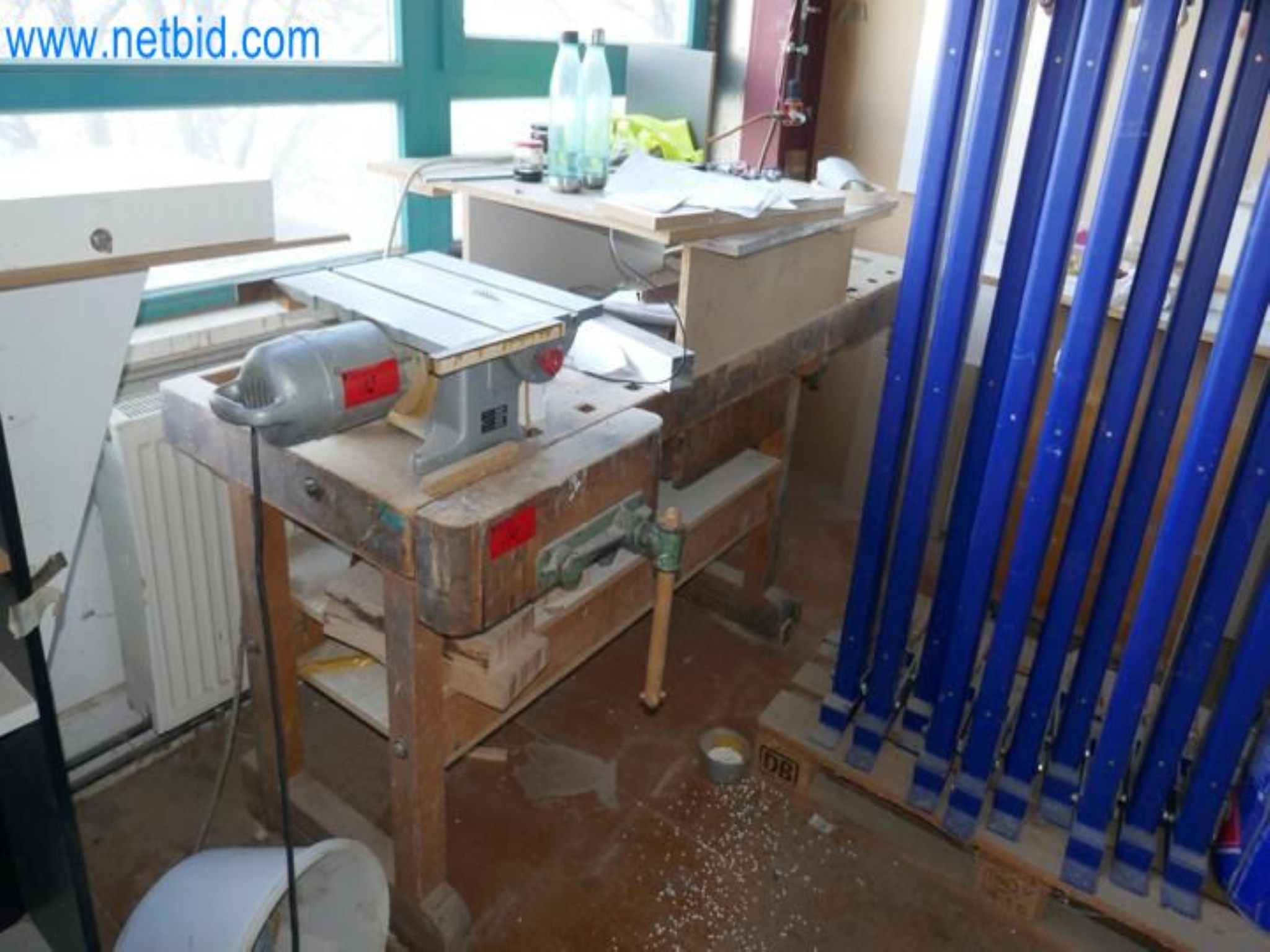 Machines for carpentry, window construction, manual machines-1