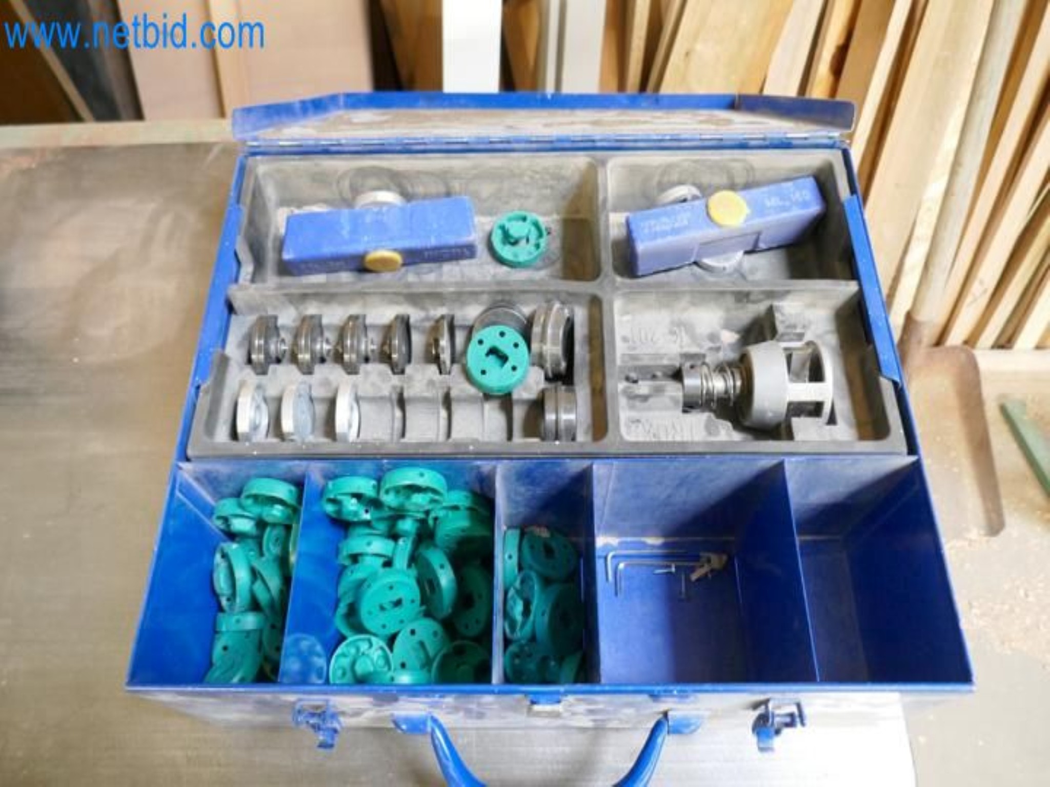 Machines for carpentry, window construction, manual machines-7