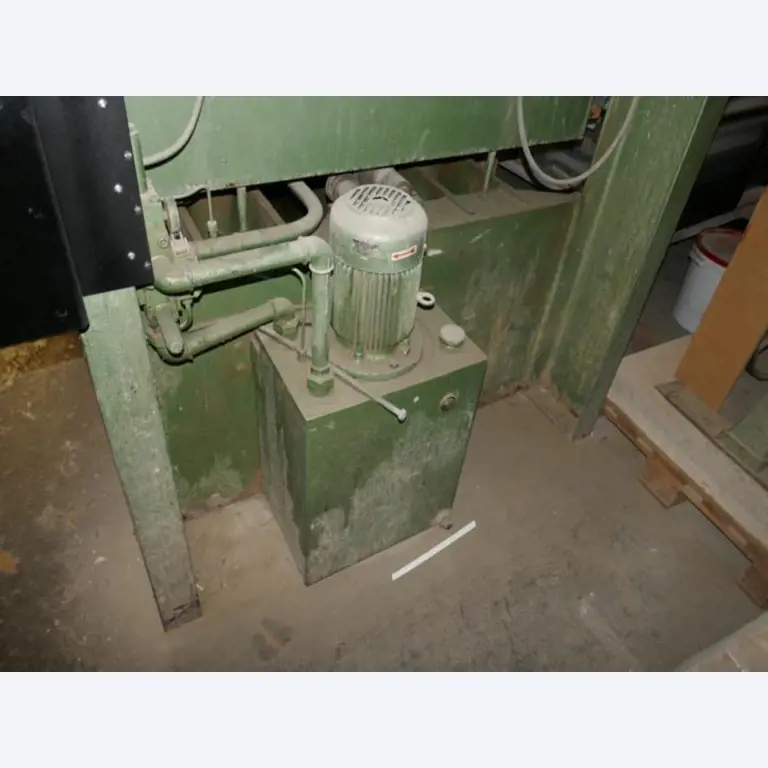 Maszyny z branży stolarskiej, budowy okien, maszyny ręczne-3