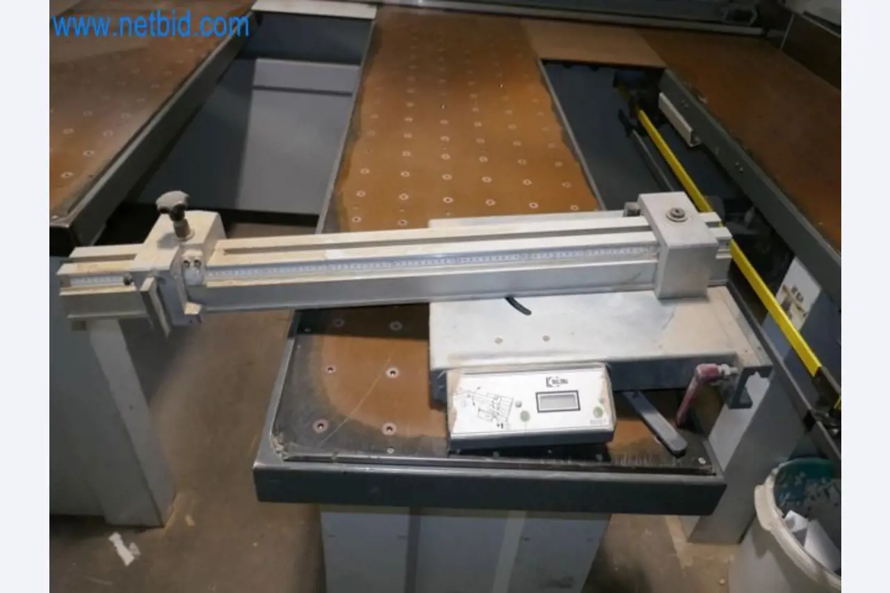 Maszyny z branży stolarskiej, budowy okien, maszyny ręczne-13