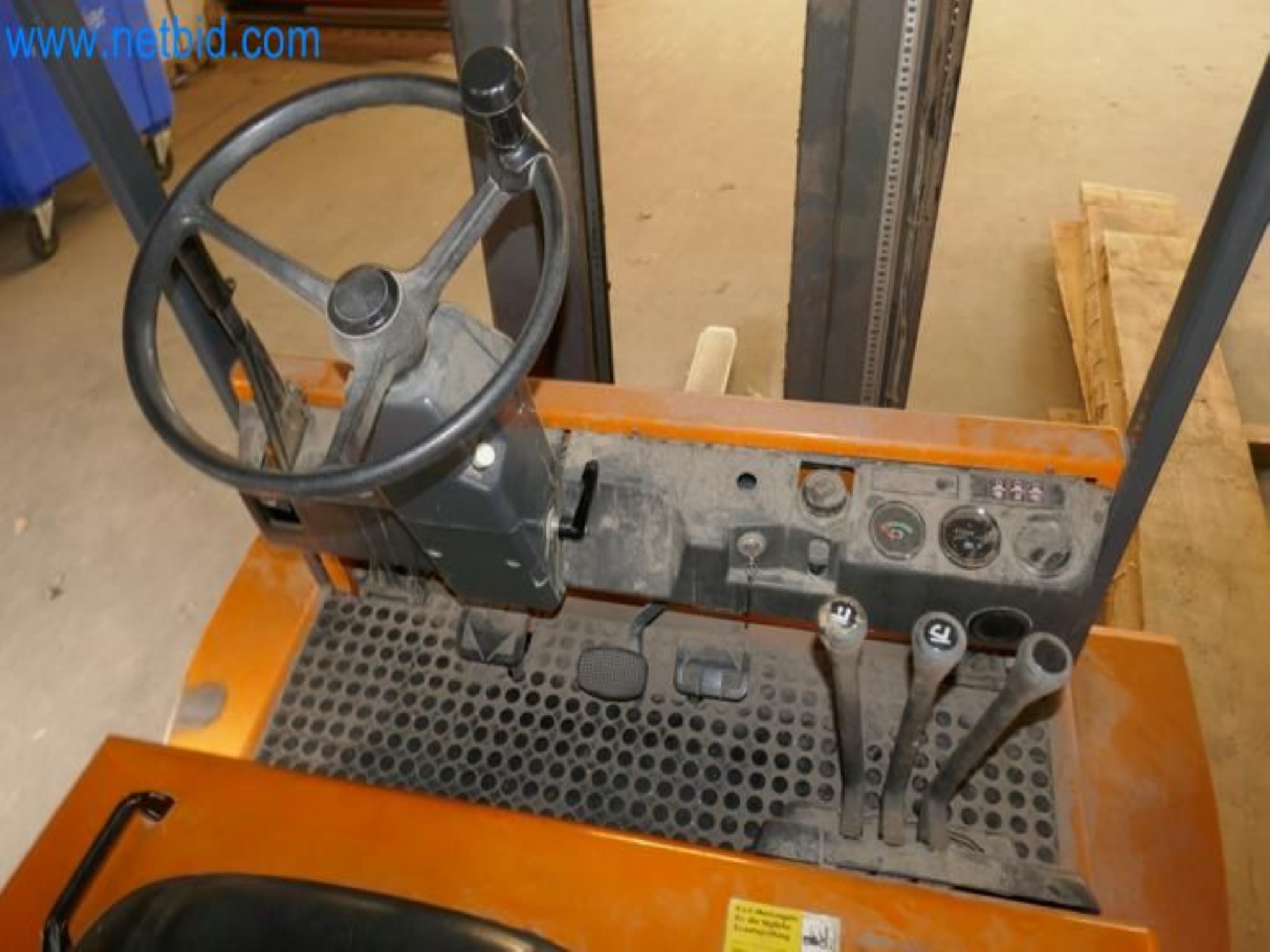 Stroji s področja mizarstva, izdelave oken in ročnih strojev-5