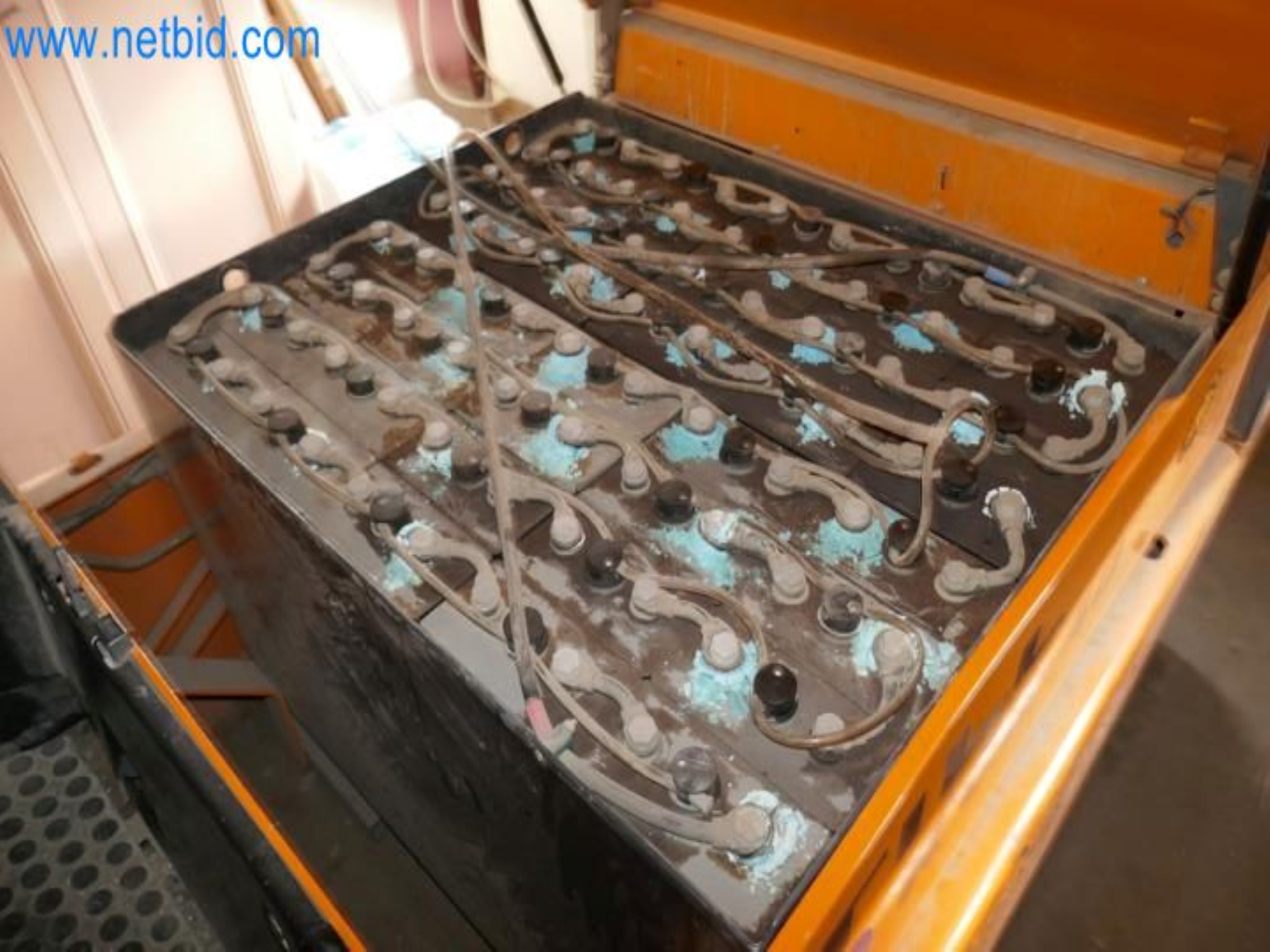 Stroji s področja mizarstva, izdelave oken in ročnih strojev-8