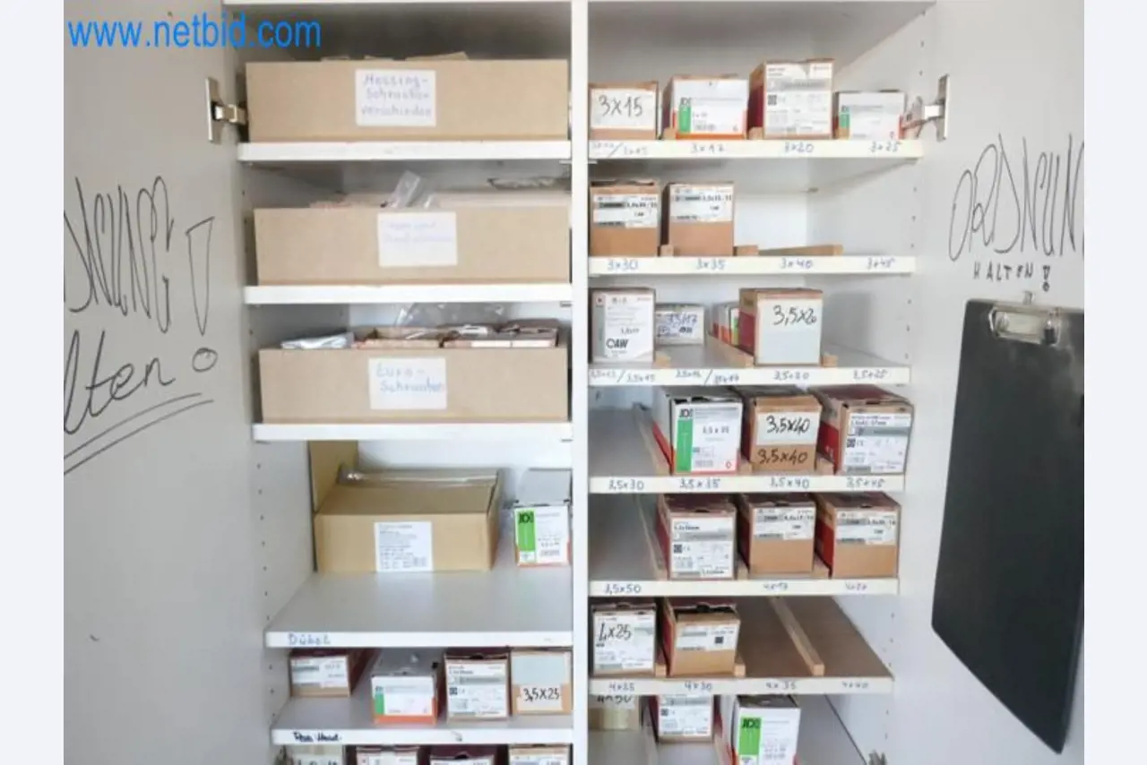 Máquinas do sector da carpintaria, construção de janelas, máquinas manuais-15